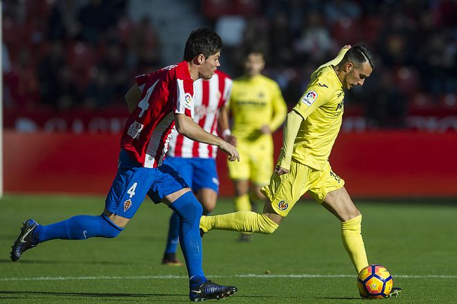 包含希洪竞技主场遭遇惨败，积分榜垫底的词条