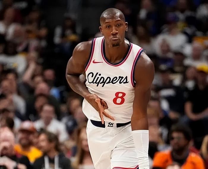 热火险胜哈登，状态爆棚关键表现点燃全场！